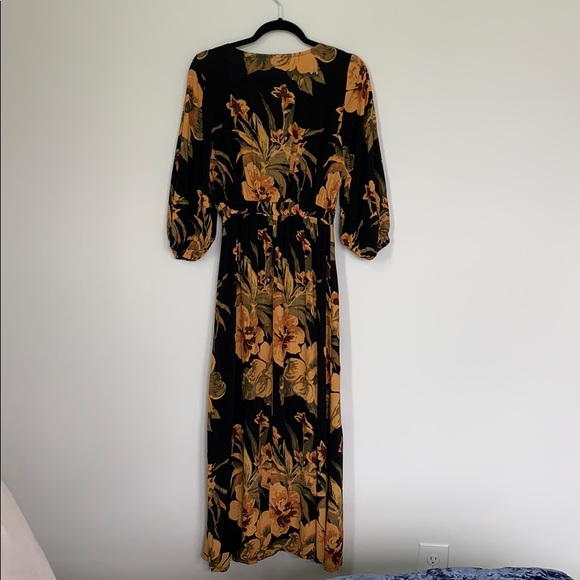 Floral midi dress - Picture 2 of 5